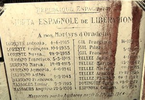 El Gobierno de la República en el Exilio homenajeó a las víctimas españolas con una placa en 1945. 