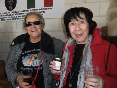 408209_10151494362339139_2134938561_n