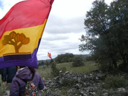 944233_10151494356659139_1733007535_n