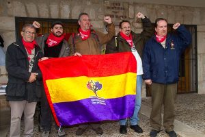 10930163_393307387515157_3766946404115079342_n