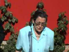 Ángeles García-Madrid en el homenaje a las 13 rosas rojas, el 5 de agosto de 2009