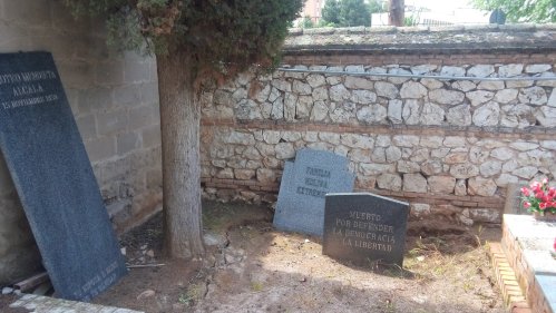 33077972_1914663468564540_3738391963104182272_o